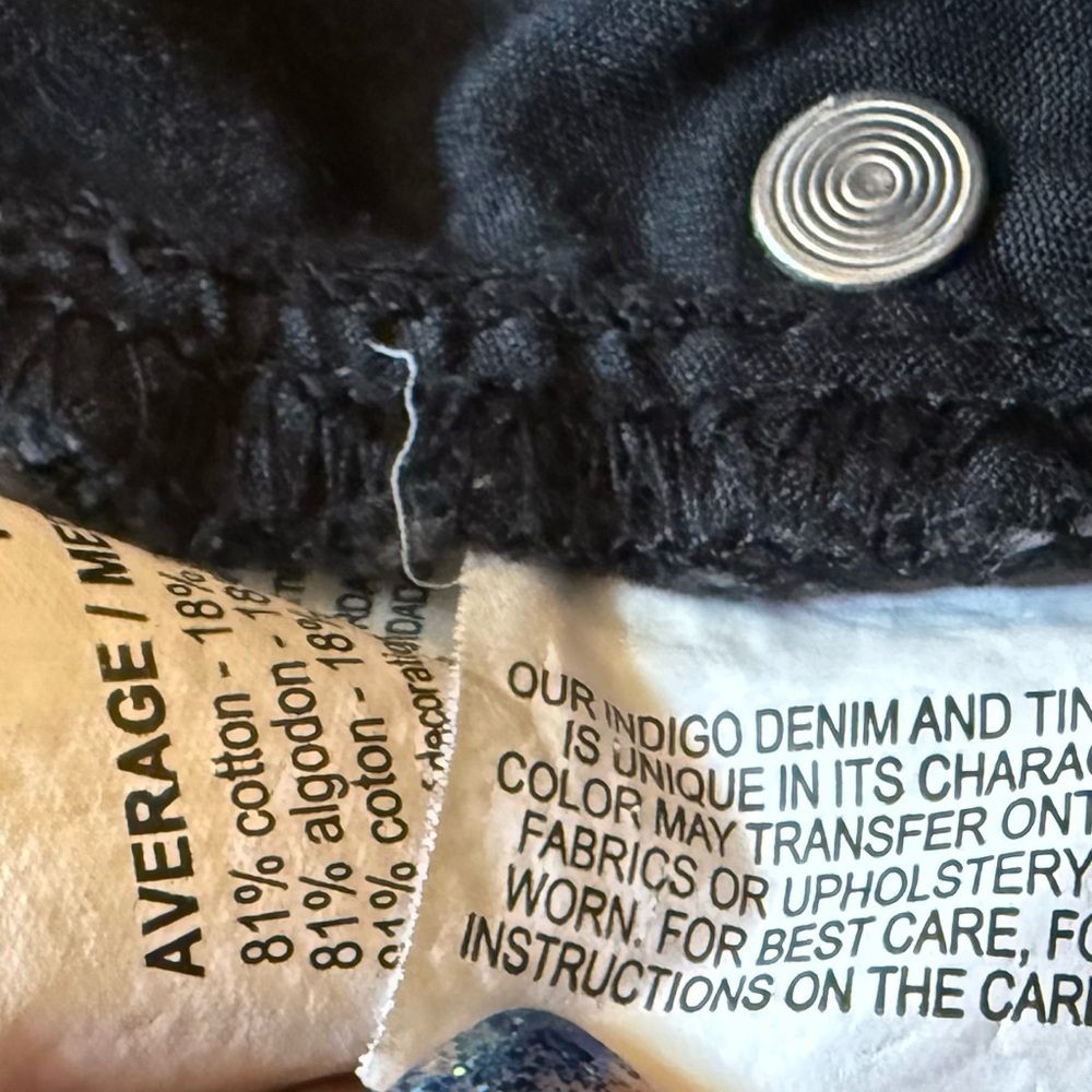 Gloria Vanderbilt Black Straight Leg Jeans - Picture 5 of 8